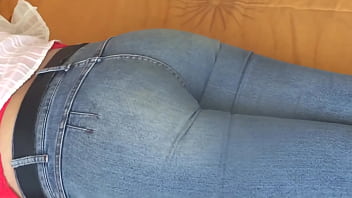 I show off my big ass with my jeans on and off great compilation