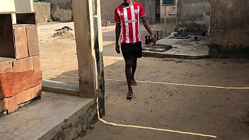 Alphabaddie be doing the most while i fed her with my huge bbc taking personal pictures while sucking dick is the height of it all