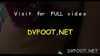 Gal sucks her own toes