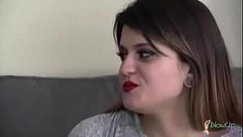 Expansão da barriga causado por refrigerante com mentos