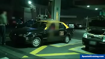 Le Chupan La Pija A Un Taxista thumbnail