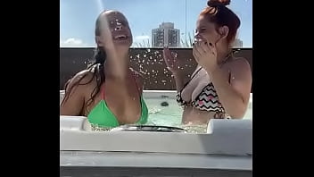 Em um relacionamento sério com esse vídeo venusssmodel