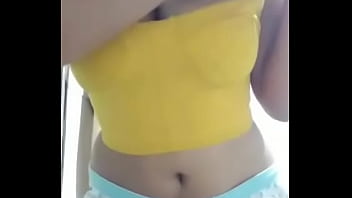 Tais 24 y o girl natural breasts