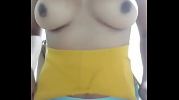 Tais 24 y o girl natural breasts