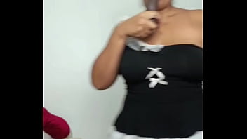 Show De Saliva Y Mamada A Dildo Negro thumbnail