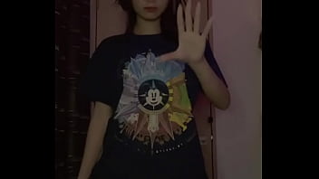 Flash all your cum on her