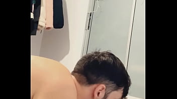 Ella quería verga y se la dieron