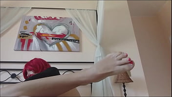 Mistress chantal know how to treat you with her feet