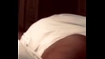 Watch how my ass jiggle