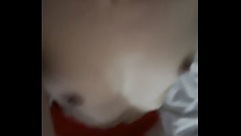 Me masturbo super rico viniendome a chorros