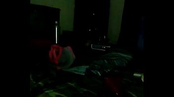 Nalgona caliente dildo camara