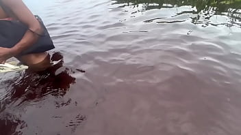 As aventuras dos tarados 5 amigos fazem trilha pelados e fodem no meio do mato