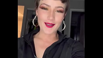 The curls i just can’t stop cutting them off ️what do you think i should do with my hair