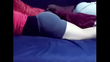 Amigos Terminan Excitados thumbnail