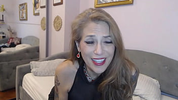 Fucking on the boss's desk