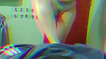 Como me encantan los hombres con la verga pequeña me gusta deslecharlos amo las vergas pequeñas sii que ricas son