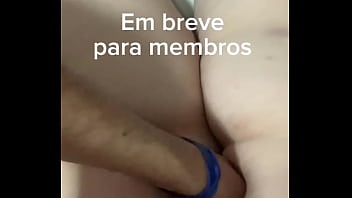 Esposa puta morgana pede ao seu esposo rudolph para fazer um fisting depois ele manda ela ficar de 4 pra ser arrombada