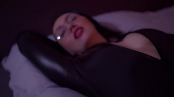 Lustful guy pussy licking his slattern's and she cums