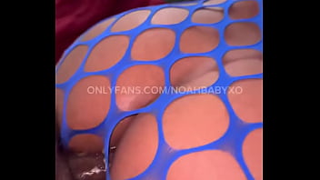 This that a1 wet mexican pussy i look so sexy in my blu outfit with my big soft jiggly cheeks bouncing up and down on that