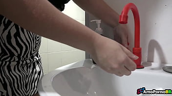 Eu casada convidei minhas duas amigas solteiras para jogarmos cartas aqui em casa parte 2 cuckquean videos Eu casada convidei minhas duas amigas solteiras para jogarmos cartas aqui em casa parte 2 cuckquean videos