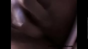 Cam girl findering herself beatiful pussy tight tits webcam