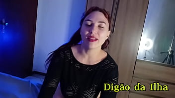 Macetei a rabuda da minha vizinha gostosa ela deu de lado e sentou com força