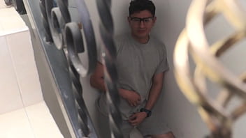 Horny employee fucks her boss in exchange for a raise