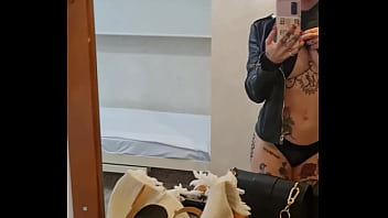 Apres deux jours de folie me voilà de retour a la maison mes avant cela une