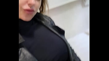 Apres deux jours de folie me voilà de retour a la maison mes avant cela une