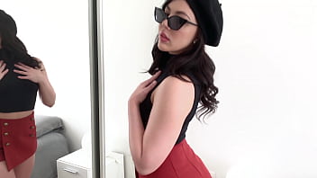 Whitney wright sucks and fucks a big cock in this amateur porn video