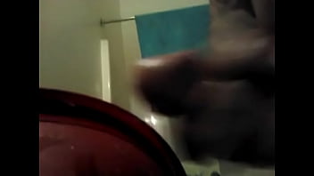 Tonecerella feeds ex some dick