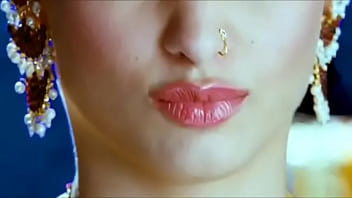 Tamanna bhatia lip zoomed