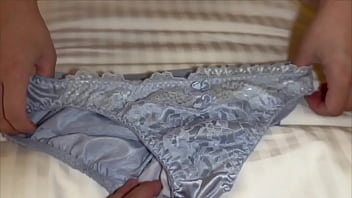 【援◯】東横キ◯ズと円した時のハメ撮り動画。臭いちんこをしゃぶりまくる。