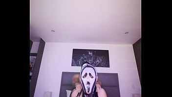 Follando con scary movie en la noche de brujitas