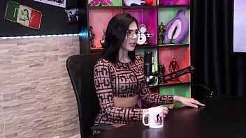 Compilados Da Lary Cubas No Swing Cast Com Tifany Rocha Parte 2 Watch Sheer Red thumbnail