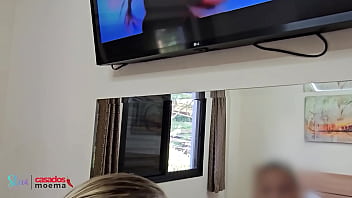 Eu precisava sentir aquela rola preta batendo no meu útero sem nenhuma barreira