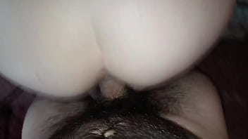 Mi hermanastro me bombea la vagina a vergasos super duro