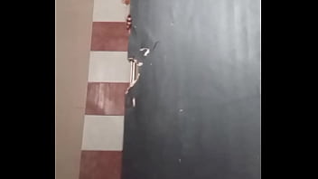 A quick shower wet play rubbing my pussy so hard