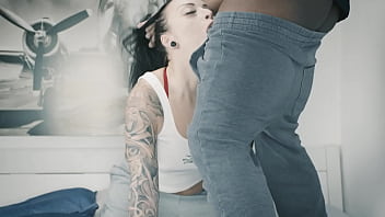 Huge load of cum in her face