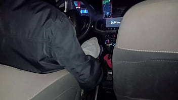 "marido não me come" fui passear de uber sem calcinha e motorista pediu pra ver minha xota vagina