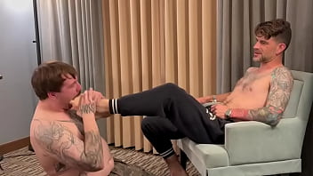 Foot fag worships & gets fucked up