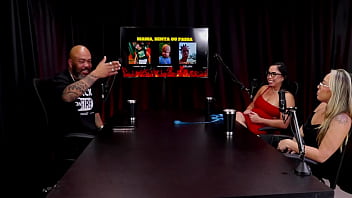 A primeira vez que fez squirting e respondeu em quem mama senta ou passa e consegue gozar com aninha e renatinha watch sheer red