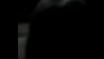 Jovencito solo en casa