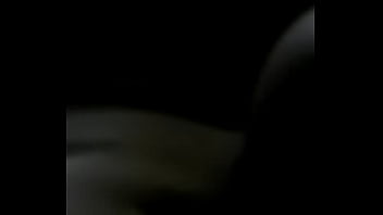 Jovencito solo en casa