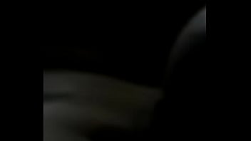 Jovencito solo en casa