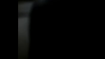 Jovencito solo en casa