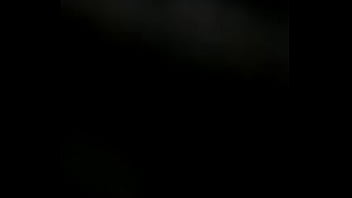 Jovencito solo en casa