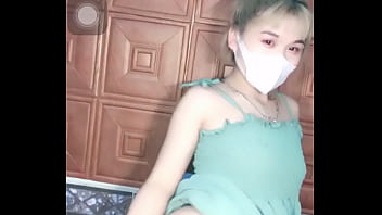 Gái việt nưng lồn