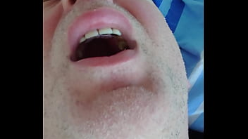 Der orgasmus im gesicht