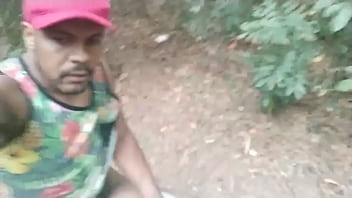 Fudendo O Novinho thumbnail